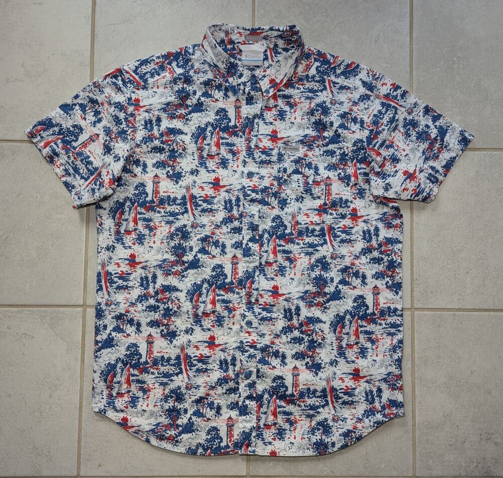 Columbia Men's Medium Sportswear Button Up Red White Blue Sailboat All Over